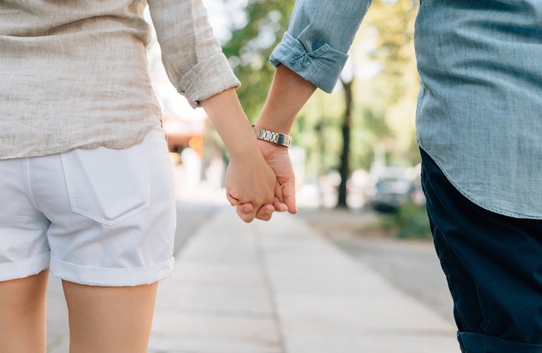 船橋にお住まいの方の恋活をお手伝いします | 千葉の結婚相談所なら丁寧なヒアリングを行うクピードー